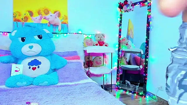 Snapshot of Fabiana- chatting on 1, 8, 2026 Fabiana- online show from 1, 8, 2026