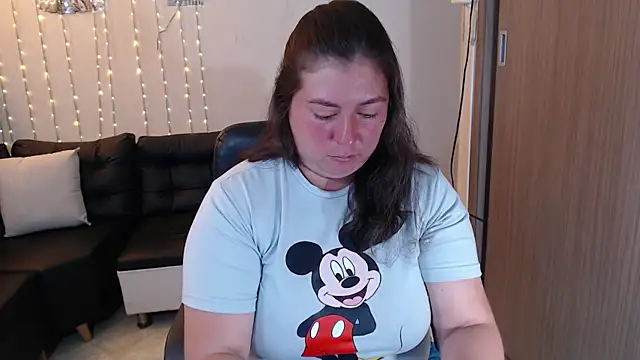 Snapshot of lorena_prg7 chatting on 24, 6, 2026 lorena prg7 online show from 24, 6, 2026