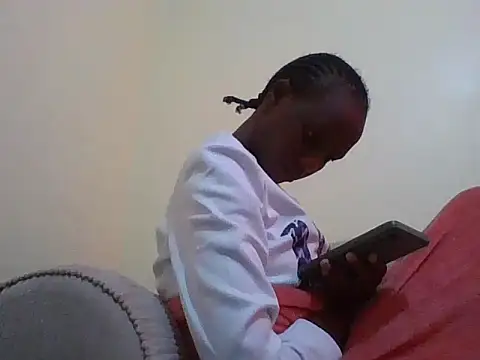 Snapshot of Savannah_Leex chatting on 7, 8, 2026 Savannah Leex online show from 7, 8, 2026