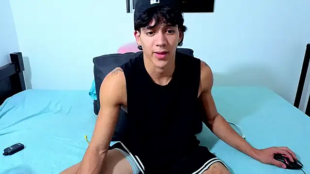 Snapshot of Noah__Dick chatting on 5, 7, 2026 Noah Dick online show from 5, 7, 2026