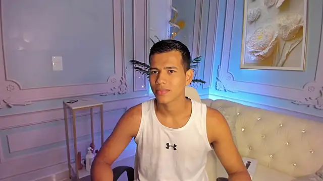 Noah sexhotty online show from 26, 6, 2026