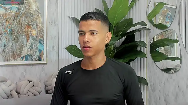 Noah sexhotty online show from 1, 8, 2026