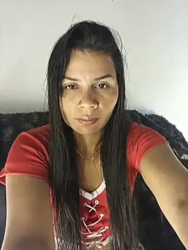 Snapshot of Emily_Holmos chatting on 27, 6, 2026 Emily Holmos online show from 27, 6, 2026
