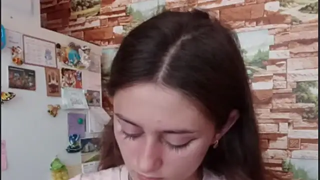 Snapshot of ElenaRosko chatting on 2, 7, 2026 ElenaRosko online show from 2, 7, 2026