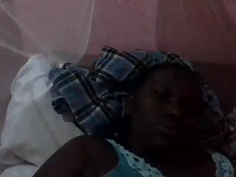 Snapshot of baby-laura chatting on 2, 7, 2026 baby-laura online show from 2, 7, 2026