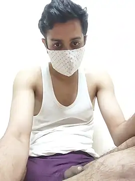 Snapshot of Yoursexy_boy21 chatting on 13, 7, 2026 Yoursexy boy21 online show from 13, 7, 2026