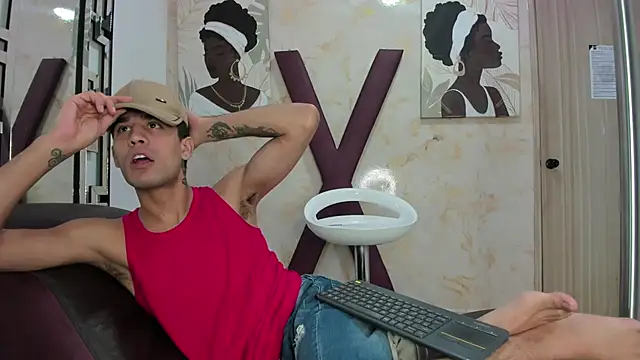 SUCKING LOVER1 online show from 29, 6, 2026