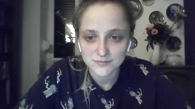 Snapshot of LeaWetGirl chatting on 29, 6, 2026 LeaWetGirl online show from 29, 6, 2026
