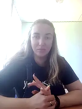 RavennaReyn online show from 17, 7, 2026