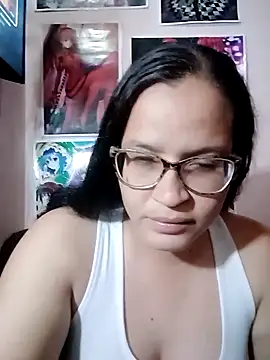 Snapshot of valentina1607 chatting on 1, 7, 2026 valentina1607 online show from 1, 7, 2026