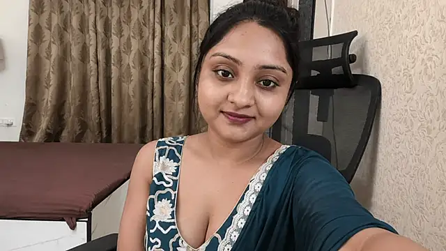 Snapshot of Kanchanf-6 chatting on 4, 7, 2026 Kanchanf-6 online show from 4, 7, 2026