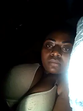 Snapshot of mwende_1 chatting on 4, 7, 2026 mwende 1 online show from 4, 7, 2026