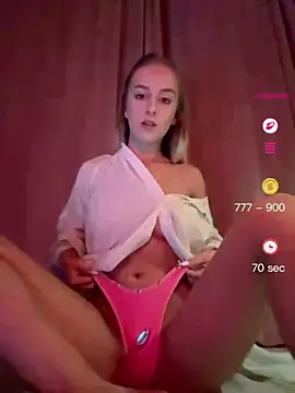 Snapshot of RahellaBlondish chatting on 2, 7, 2026 RahellaBlondish online show from 2, 7, 2026