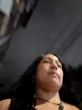 Snapshot of _Evelyn25_ chatting on 4, 7, 2026 Evelyn25 online show from 4, 7, 2026