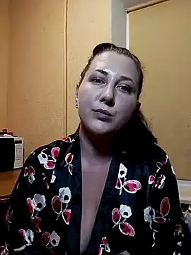 Selina Bunny online show from 9, 7, 2026