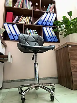 Snapshot of Chou-Choo chatting on 7, 7, 2026 Chou-Choo online show from 7, 7, 2026