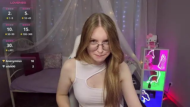 Snapshot of MaryVance chatting on 7, 7, 2026 MaryVance online show from 7, 7, 2026