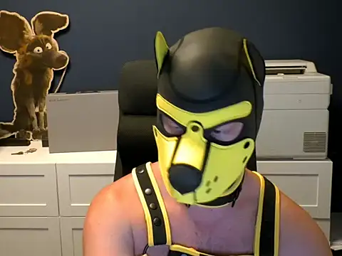 Snapshot of WildyLynx chatting on 4, 7, 2026 WildyLynx online show from 4, 7, 2026