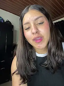 lamarucha nora online show from 8, 7, 2026