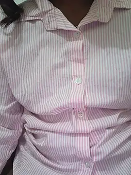 Snapshot of SEXY_SIYAA_ chatting on 7, 7, 2026 SEXY SIYAA online show from 7, 7, 2026