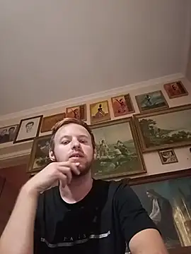 Snapshot of Miferenc chatting on 7, 7, 2026 Miferenc online show from 7, 7, 2026