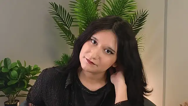 Snapshot of LuraBellazer chatting on 8, 7, 2026 LuraBellazer online show from 8, 7, 2026