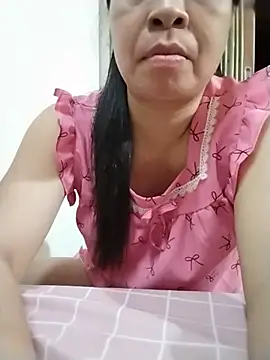 Snapshot of Mina-Xinh68 chatting on 8, 7, 2026 Mina-Xinh68 online show from 8, 7, 2026