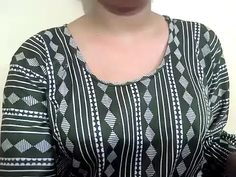Snapshot of diya_jani chatting on 22, 7, 2026 diya jani online show from 22, 7, 2026