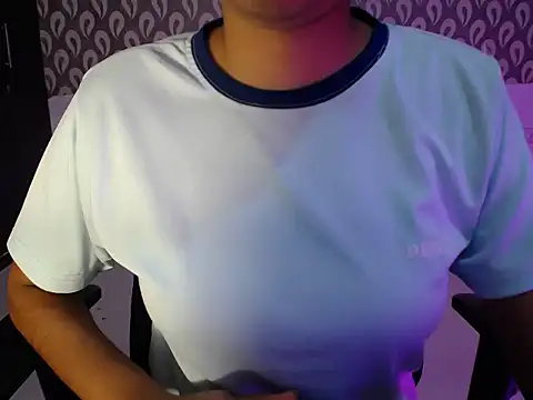 kiaraa 01 online show from 9, 7, 2026