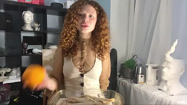 ElenaVanderbilt online show from 10, 7, 2026