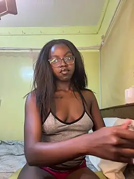 Snapshot of Ebonymuse chatting on 21, 7, 2026 Ebonymuse online show from 21, 7, 2026