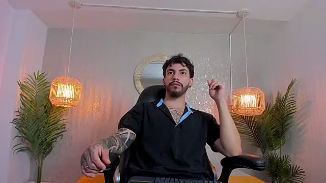 Snapshot of leviwolff chatting on 12, 7, 2026 leviwolff online show from 12, 7, 2026