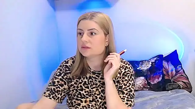 Snapshot of alisenties chatting on 29, 4, 2026 alisenties online show from 29, 4, 2026