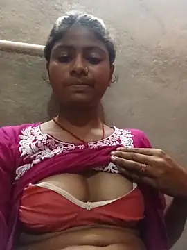 Snapshot of mahika_Sharma chatting on 30, 7, 2026 mahika Sharma online show from 30, 7, 2026