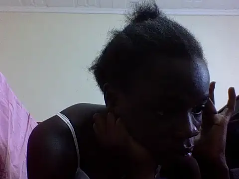 essyqueenk online show from 14, 7, 2026