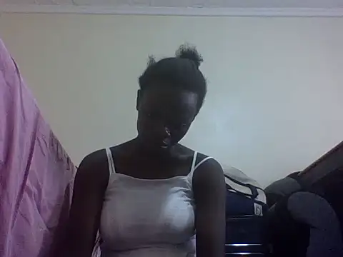 essyqueenk online show from 14, 7, 2026