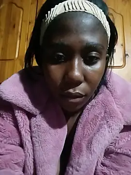 Snapshot of Mickieym chatting on 14, 7, 2026 Mickieym online show from 14, 7, 2026