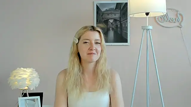 Snapshot of JettaBilello chatting on 16, 7, 2026 JettaBilello online show from 16, 7, 2026