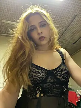 Snapshot of Nissza chatting on 15, 7, 2026 Nissza online show from 15, 7, 2026