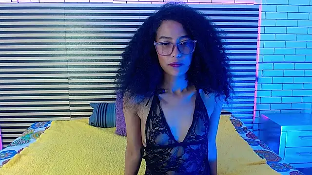 Snapshot of zairamazal chatting on 18, 7, 2026 zairamazal online show from 18, 7, 2026