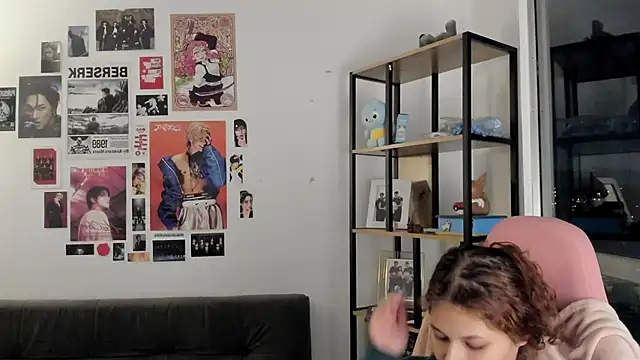 IamNikki online show from 26, 7, 2026