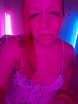 XxMs StarzxX online show from 16, 6, 2026