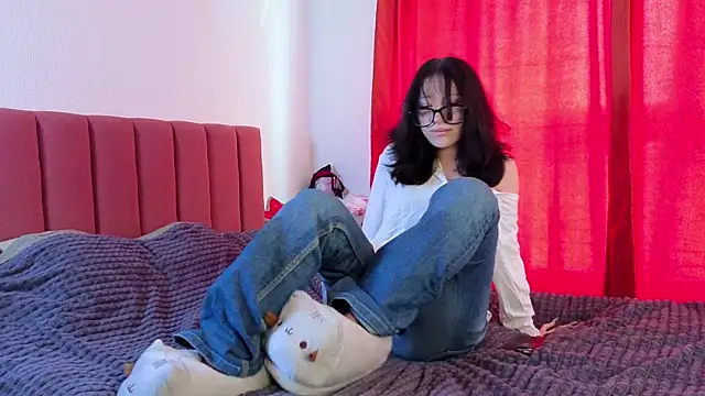 Snapshot of Mira_Rin chatting on 27, 7, 2026 Mira Rin online show from 27, 7, 2026