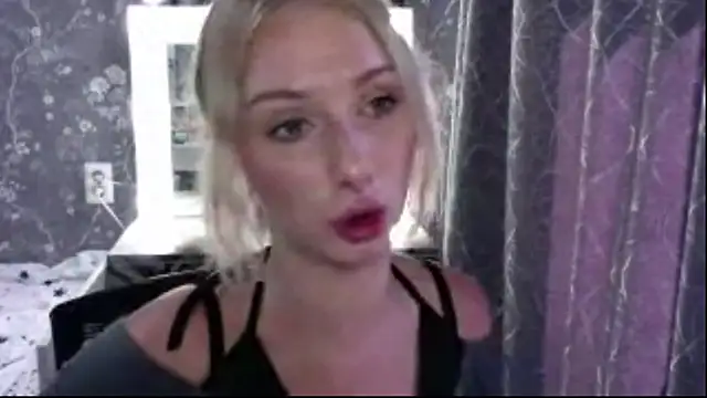 Snapshot of ellisweets chatting on 7, 8, 2026 ellisweets online show from 7, 8, 2026