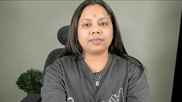 Snapshot of Suku_love2 chatting on 18, 7, 2026 Suku love2 online show from 18, 7, 2026