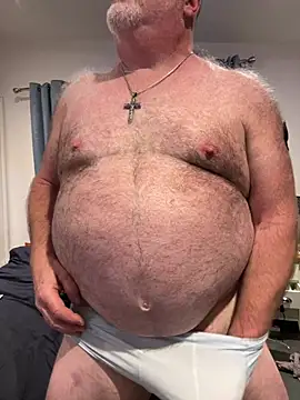 Snapshot of greyoakbear chatting on 21, 7, 2026 greyoakbear online show from 21, 7, 2026