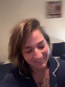 Busty Beanz online show from 26, 7, 2026