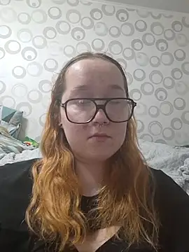 Snapshot of FionaDior chatting on 21, 7, 2026 FionaDior online show from 21, 7, 2026