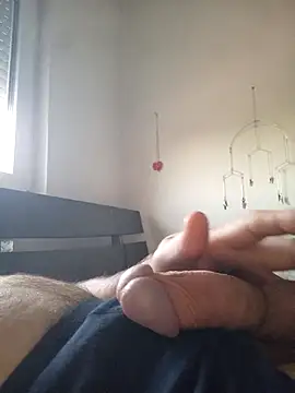 Snapshot of zvonkooo chatting on 25, 7, 2026 zvonkooo online show from 25, 7, 2026