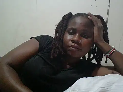 Snapshot of yummyychocolate_ chatting on 22, 7, 2026 yummyychocolate online show from 22, 7, 2026